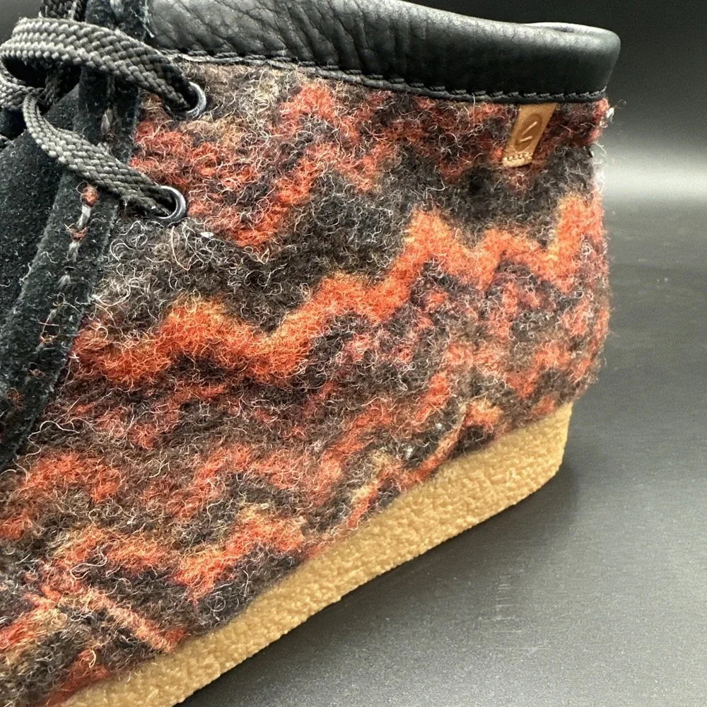 Clarks Wallabee Shacre NATIVE Black Orange Combi Wool Mens Ankle Boot‎ Size 9